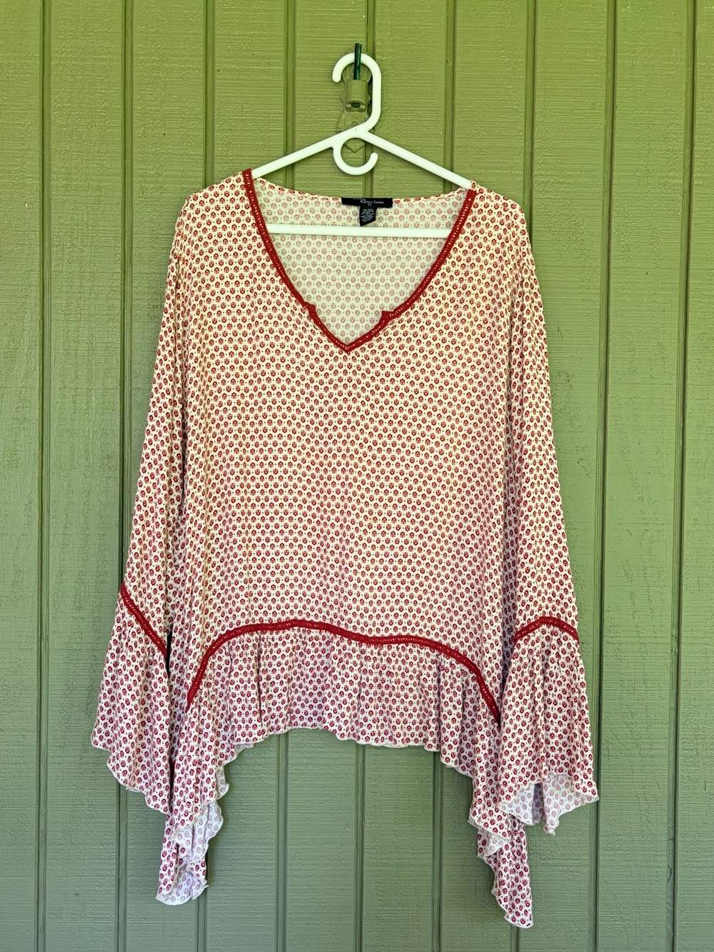 Riley + James Boho Red White Ditsy Floral Peplum Flounce Bell Sleeve Top 26/28W